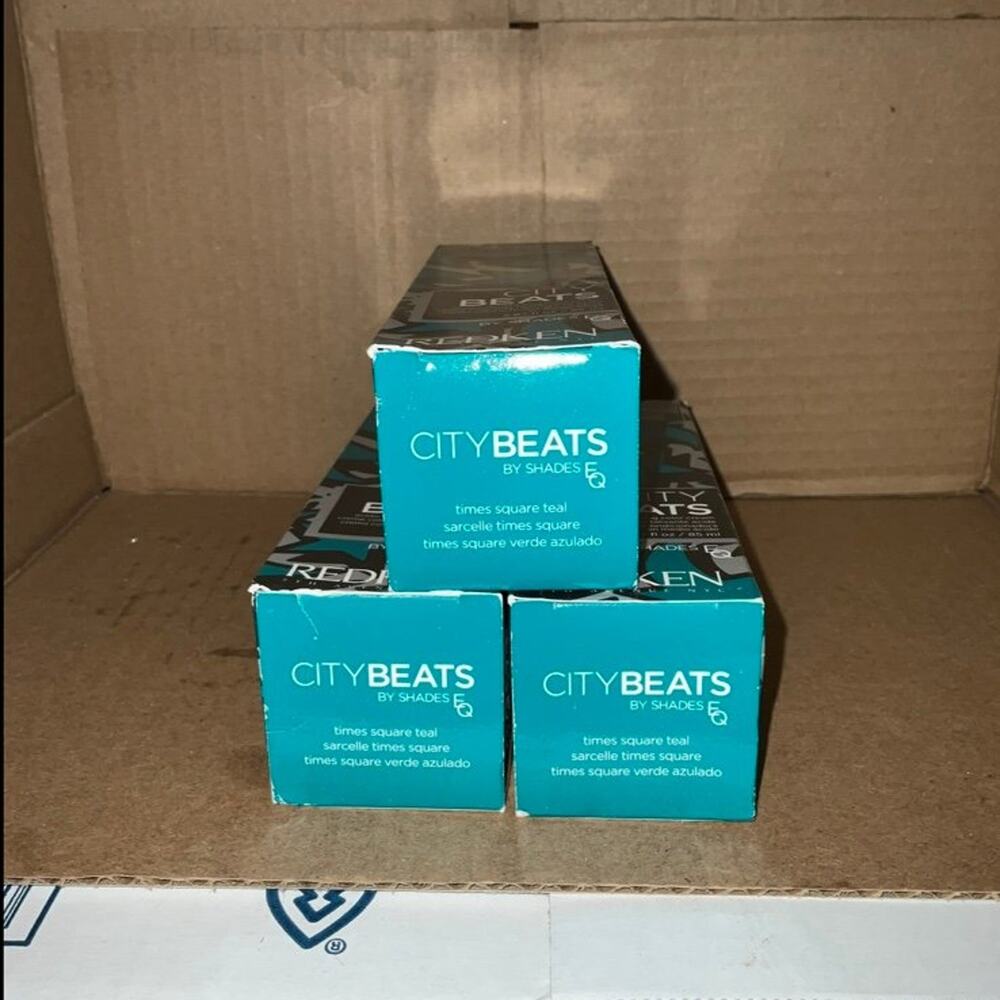 Redken City Beats Shades EQ Times Square Teal Semi-Permanent Hair Color